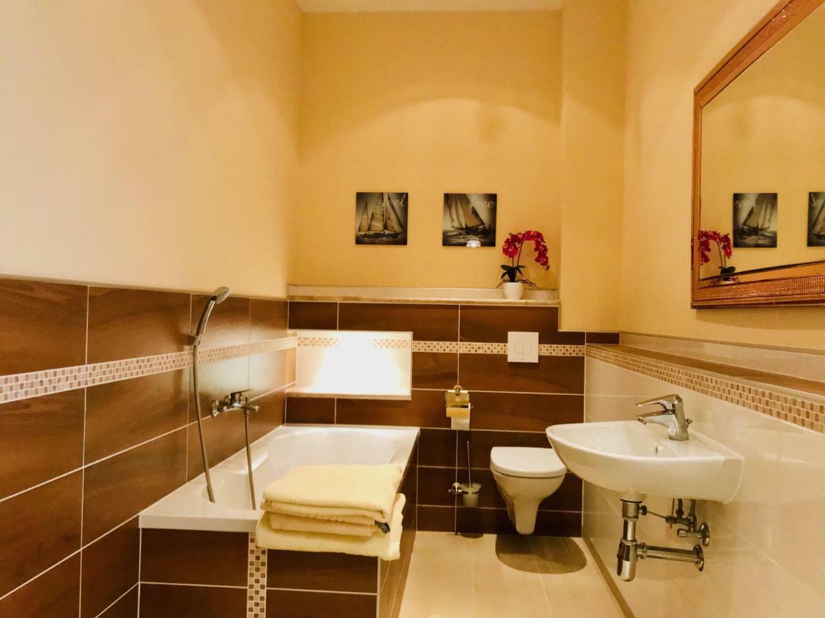 Mediterrane Luxusferienwohnung 5, Berlin- Koepenick, Am Mueggelsee 외부 사진